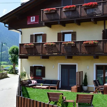 Rienzner Apartment *